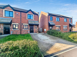 Photo 10- click for photo gallery